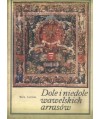 Dole i niedole wawelskich arrasów