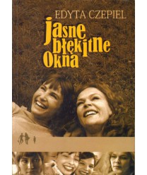 Jasne błękitne okna