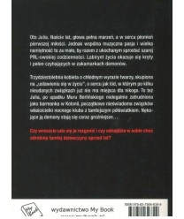 Demony Julii w labiryncie
