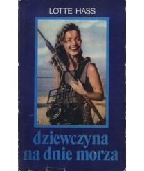 Dziewczyna na dnie morza